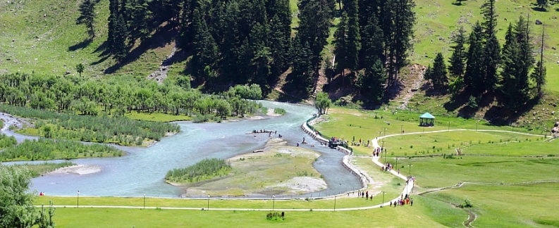 Meadows of Baisam-Kashmir Tours Packages